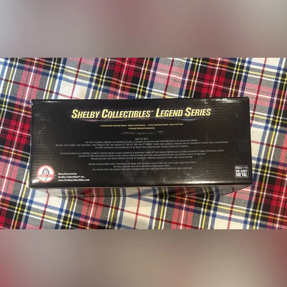 SHELBY COLLECTIBLES LEGEND SERIES 1965 White Shelby Cobra 427 S/C Diecast Car - Picture 9 of 9